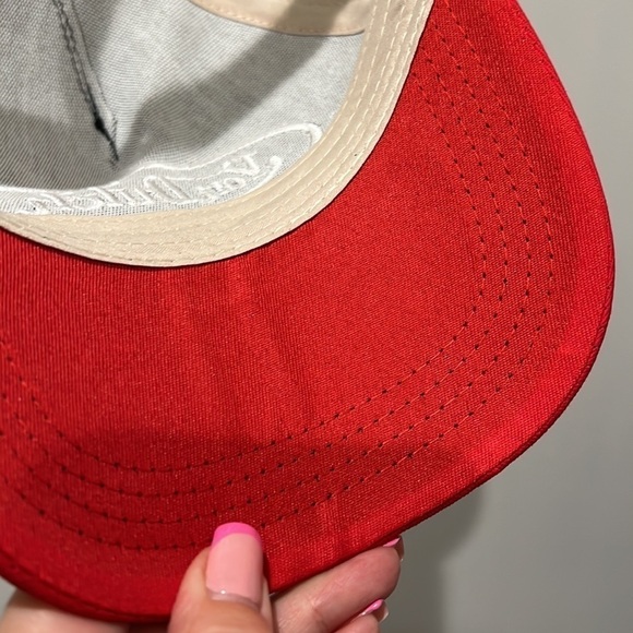 Graphic Hat, adjustable back. New, lightweight, unisex. Size L - Picture 9 of 11